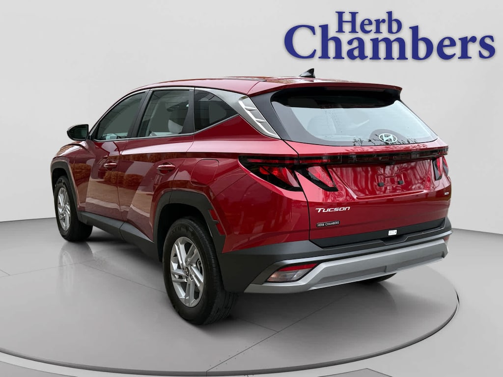 Used 2025 Hyundai Tucson SE SUV