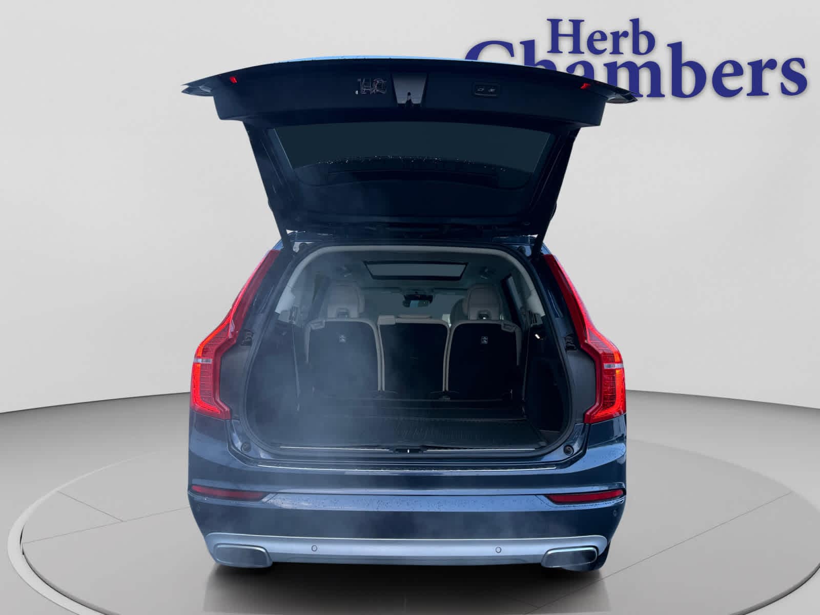 used 2020 Volvo XC90 car, priced at $22,000