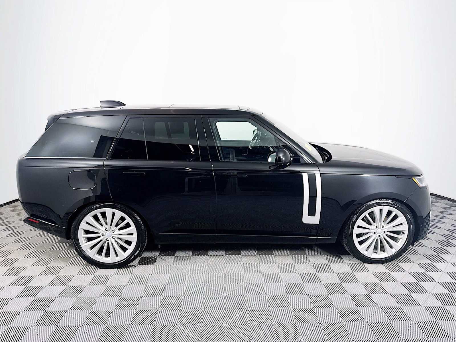 used 2023 Land Rover Range Rover car, priced at $92,000