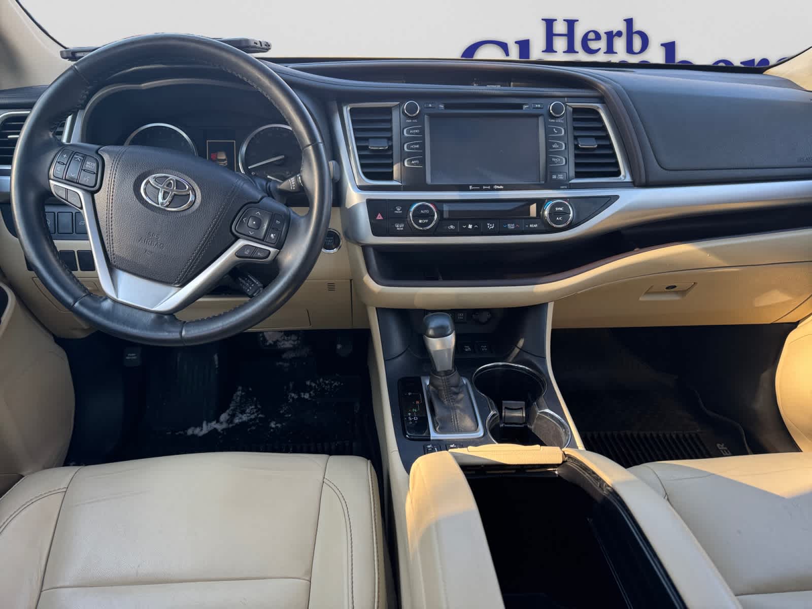 used 2017 Toyota Highlander car, priced at $22,500