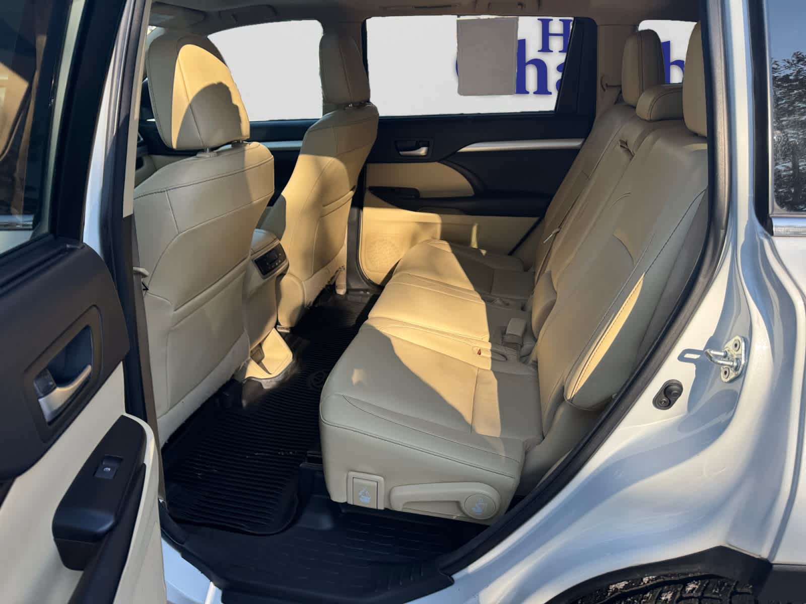 used 2017 Toyota Highlander car, priced at $22,500