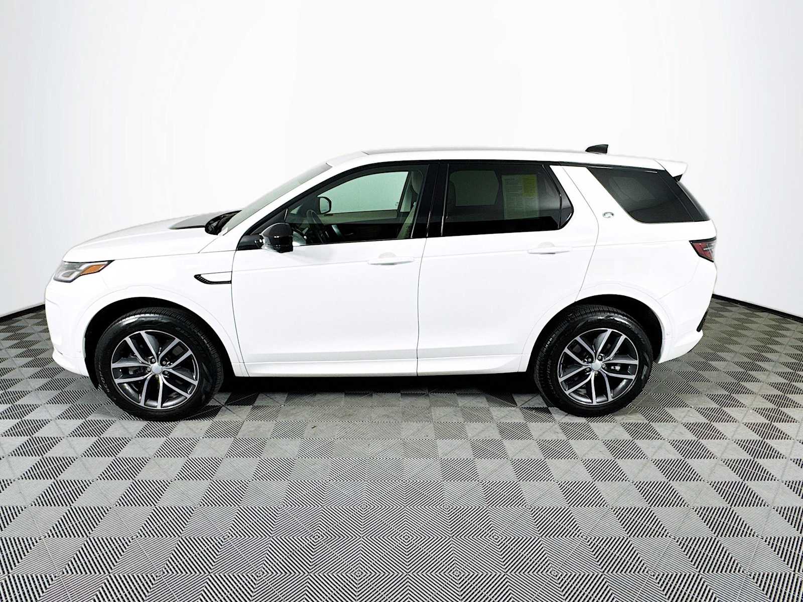 used 2025 Land Rover Discovery Sport car, priced at $40,000