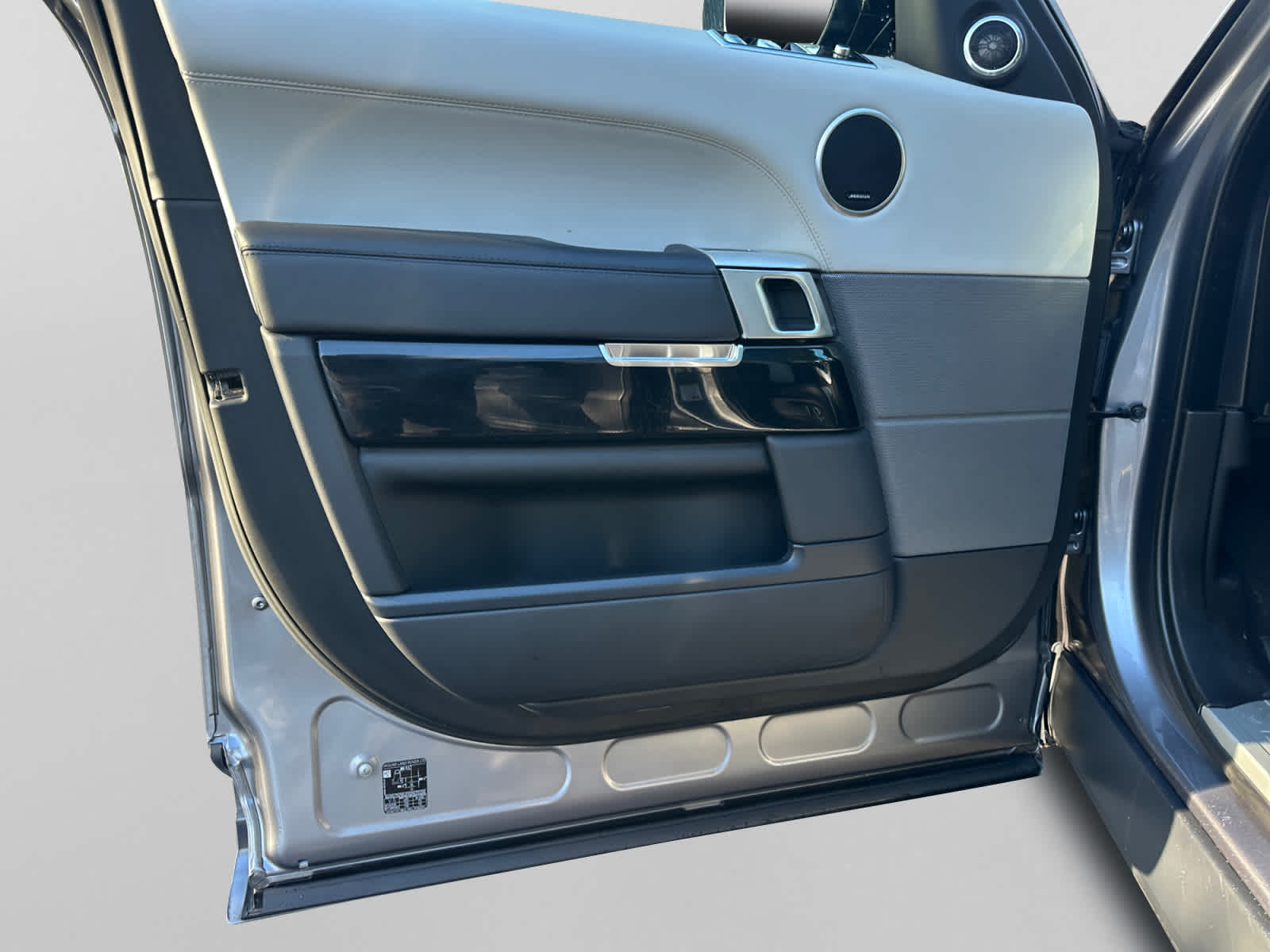 used 2022 Land Rover Range Rover Sport car, priced at $69,000