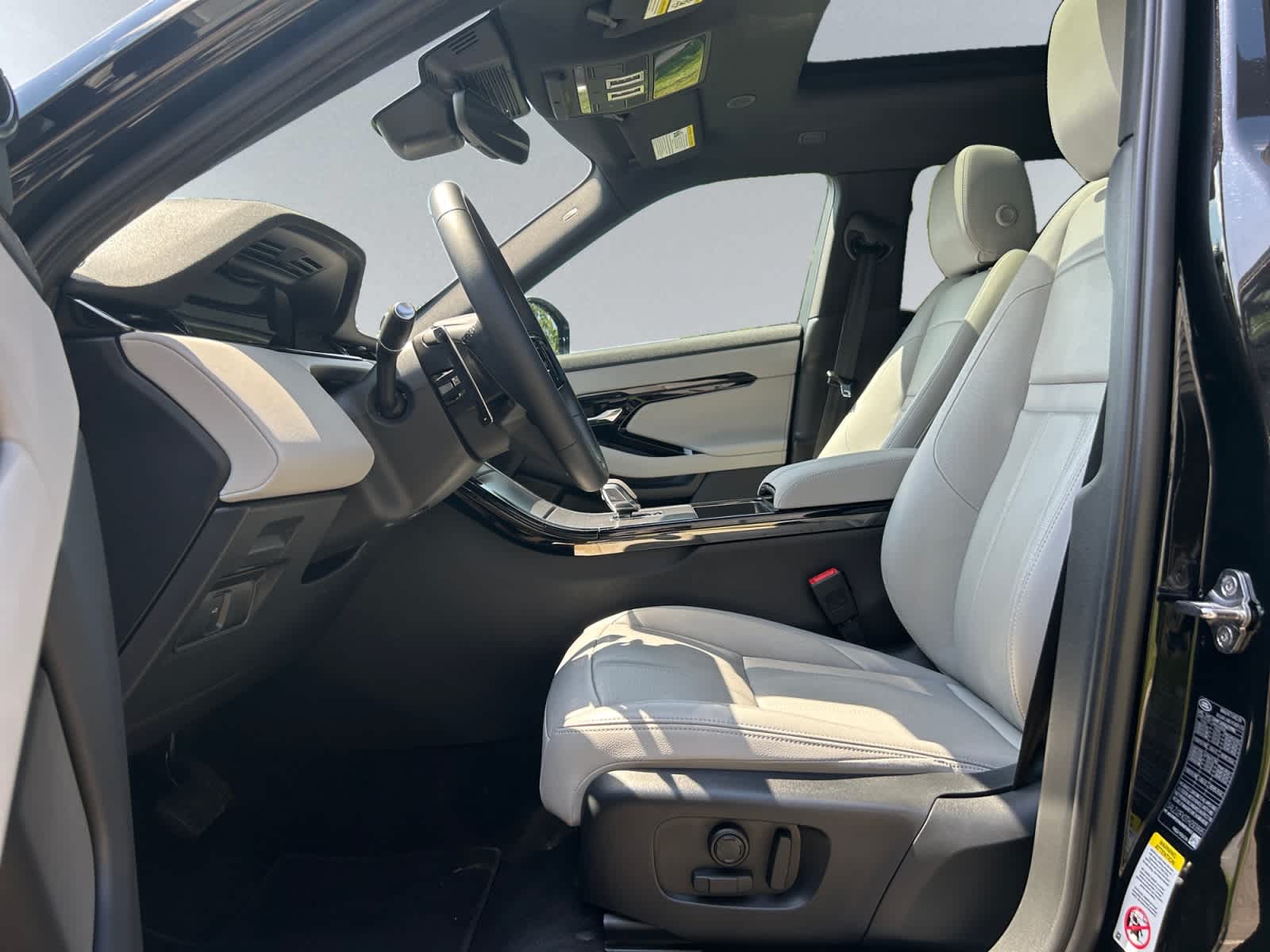 2026 Land Rover Range Rover Evoque S - Photo 11