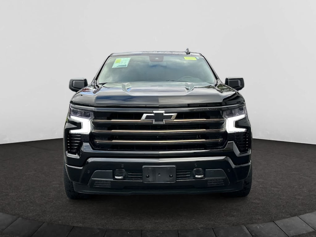 Used 2022 Chevrolet Silverado 1500 High Country 4WD Crew Cab 157 Truck