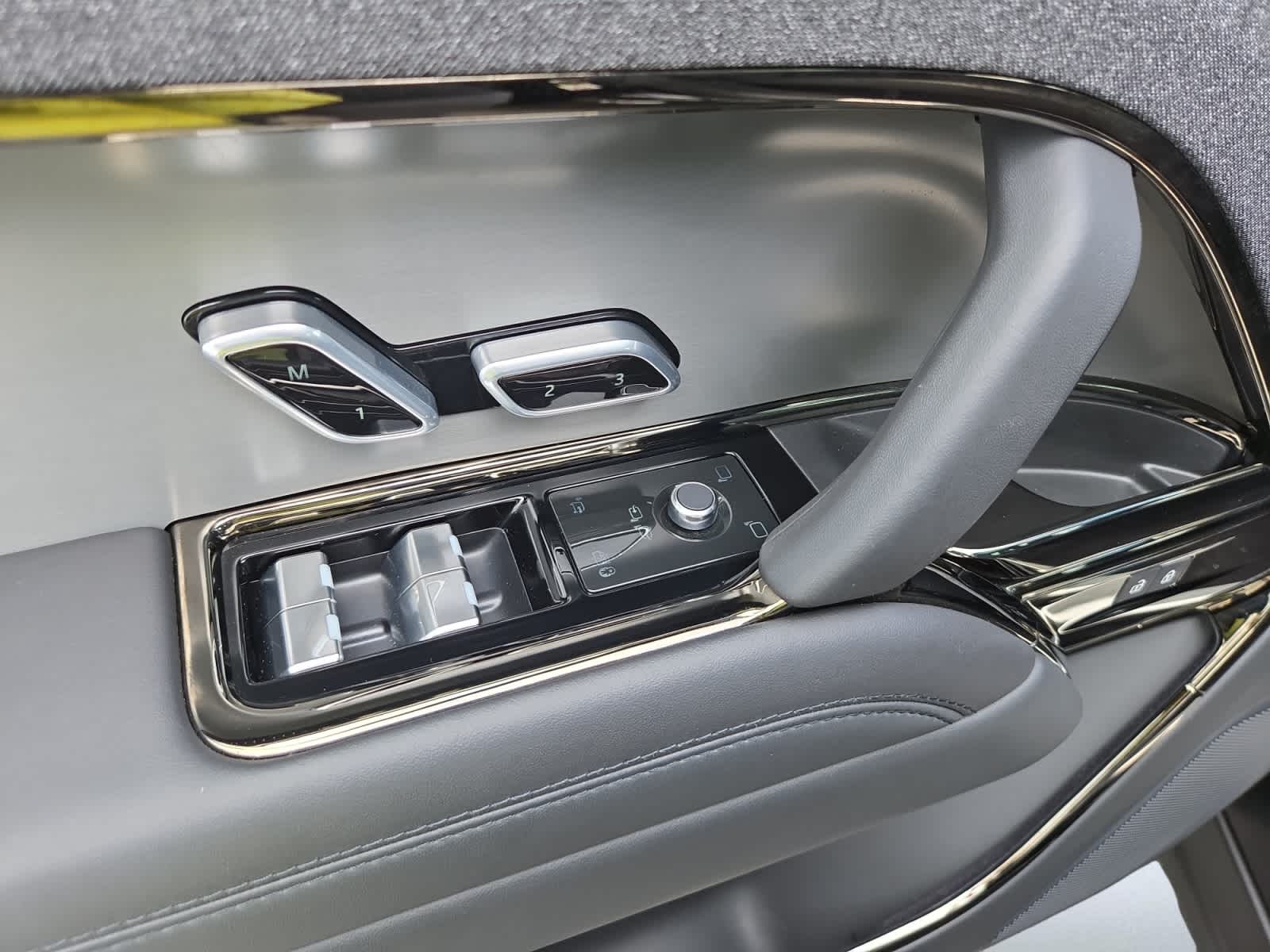 used 2024 Land Rover Range Rover Sport car, priced at $74,000