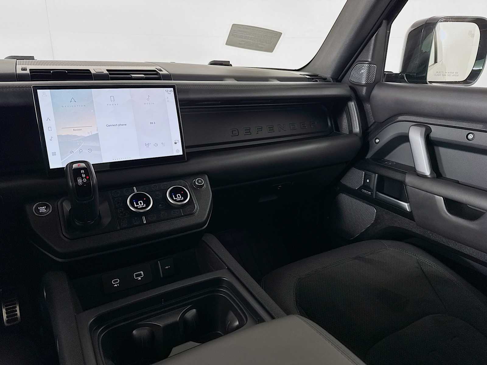 2023 Land Rover Defender V8 - Photo 19