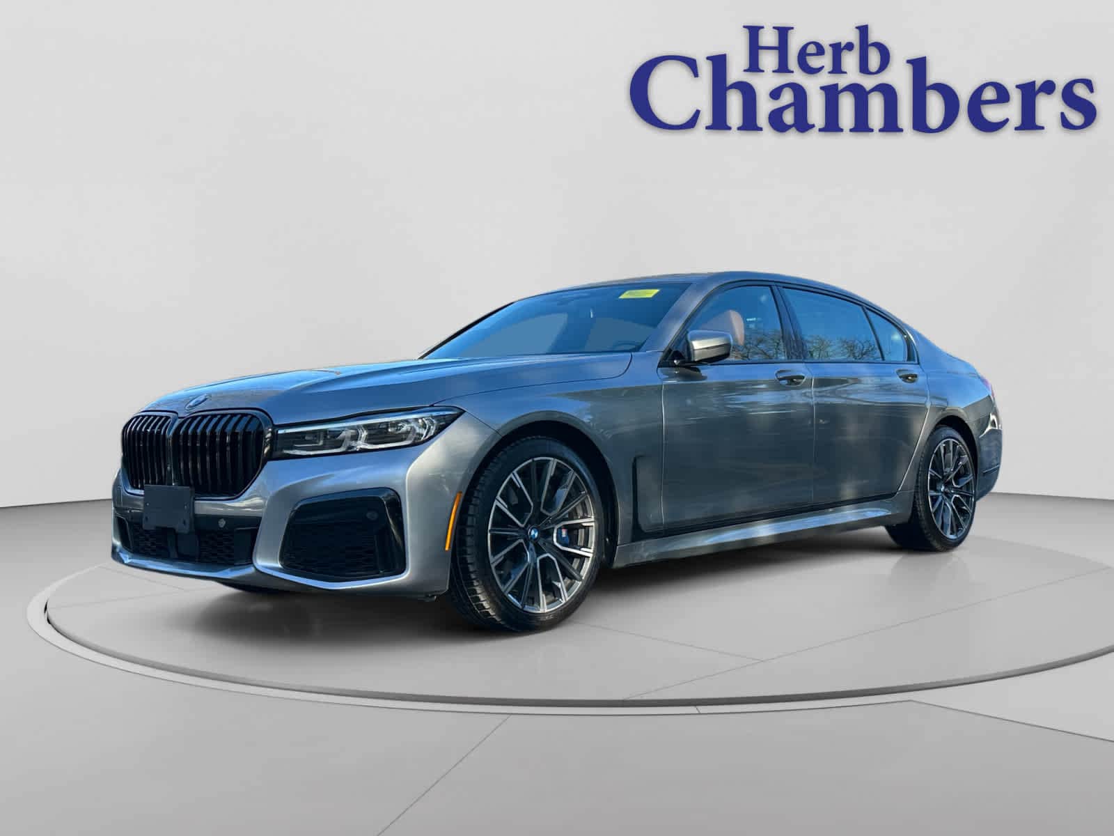 2021 BMW 7 Series 750i's photo