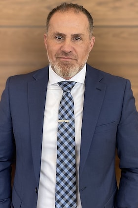 Staff member Bernard Aoun from ID_761a47