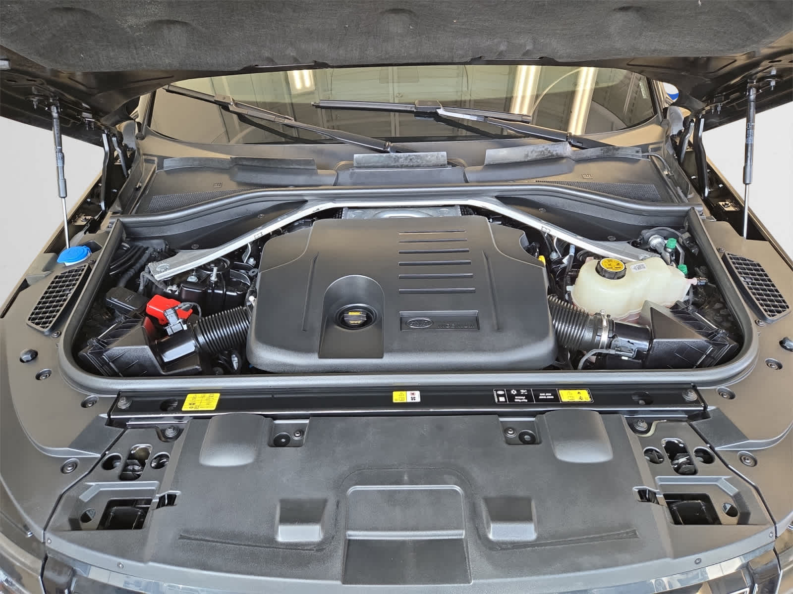 used 2024 Land Rover Range Rover Sport car, priced at $74,000