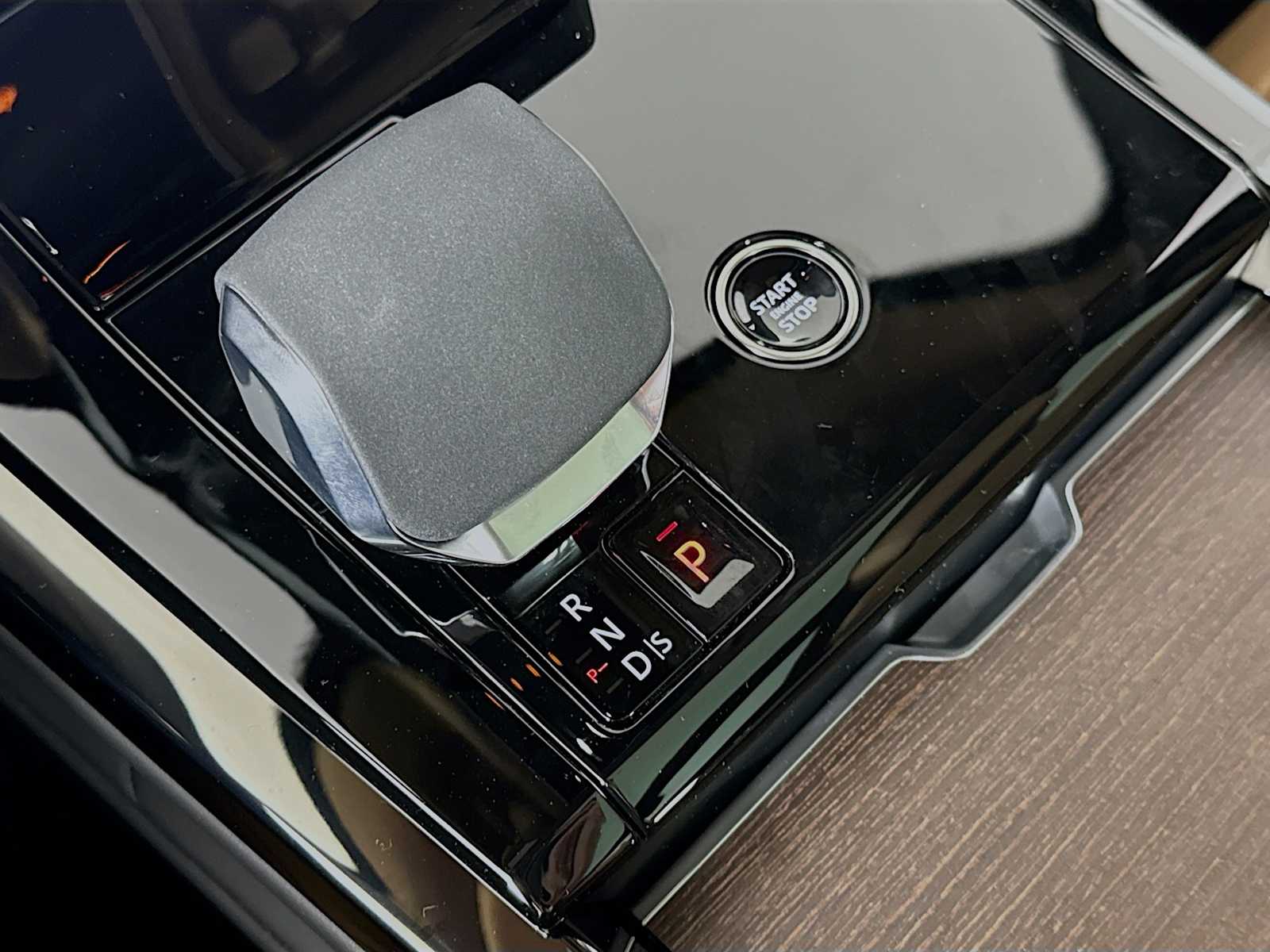 used 2024 Land Rover Range Rover Sport car, priced at $73,000