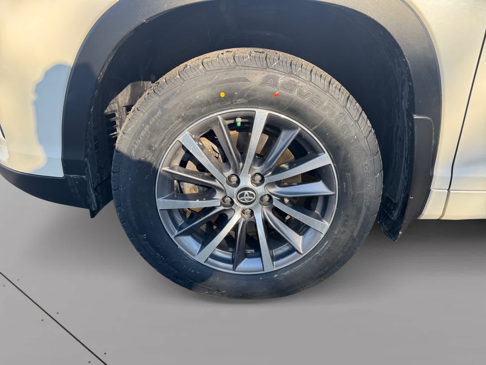 used 2017 Toyota Highlander car, priced at $22,500