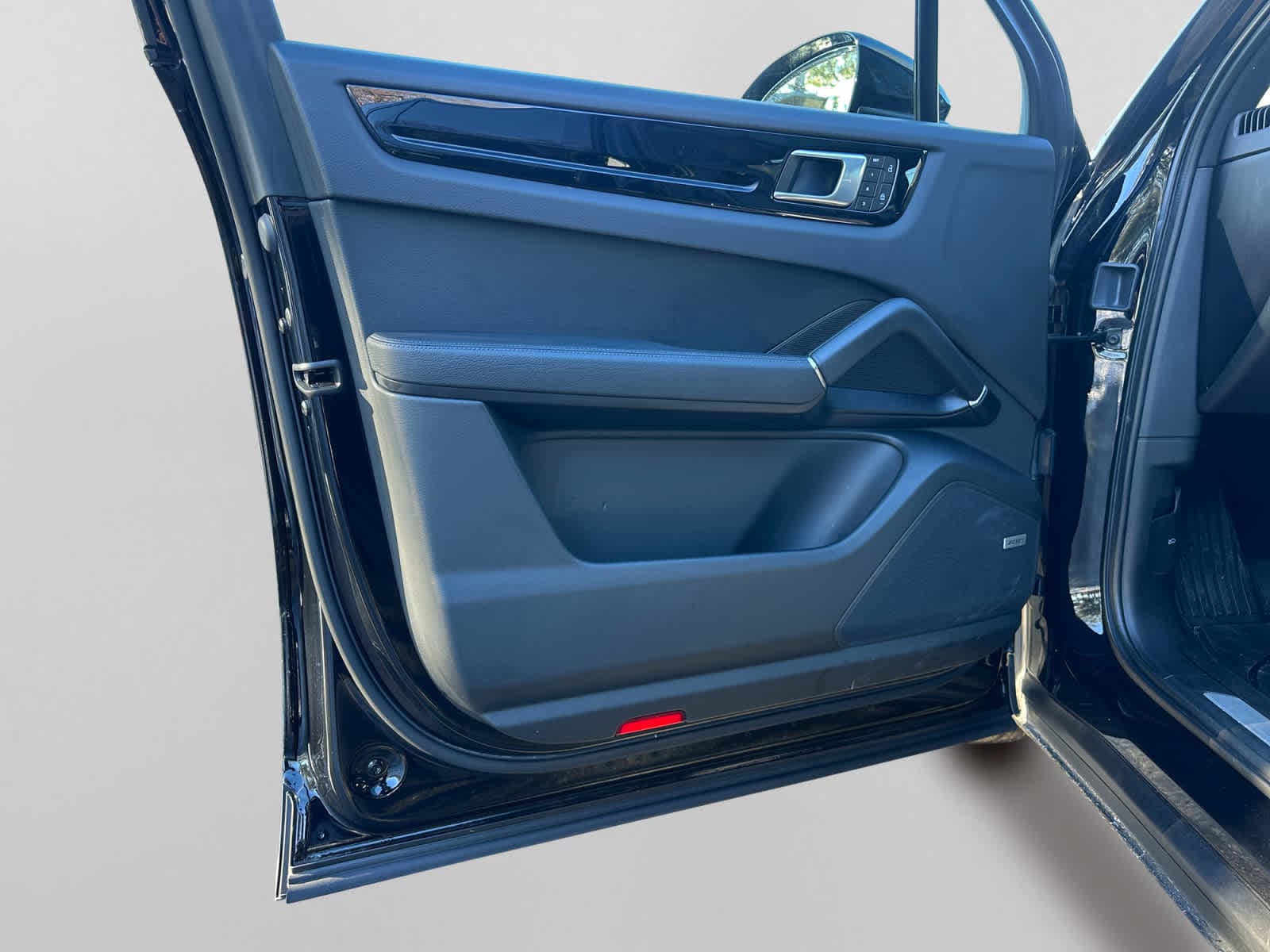 used 2022 Porsche Cayenne car, priced at $53,000