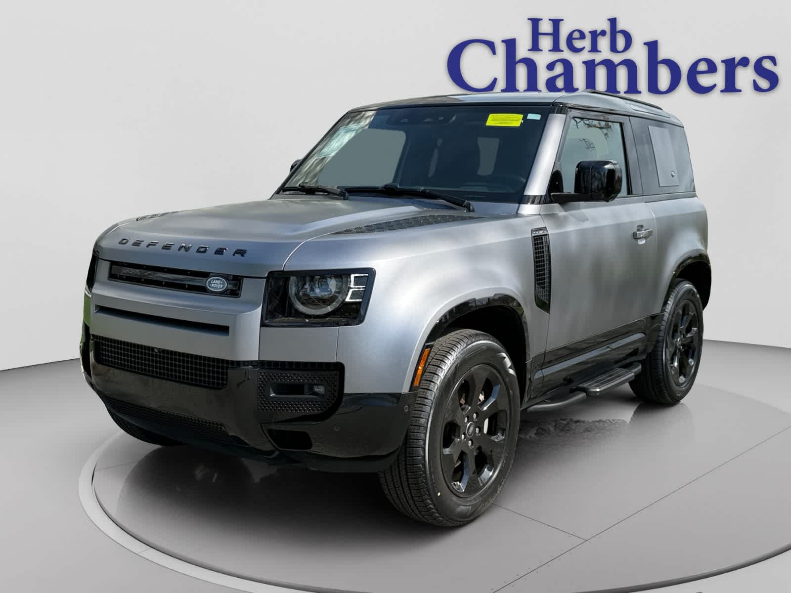 2024 Land Rover Defender 90 X-Dynamic SE P400's photo