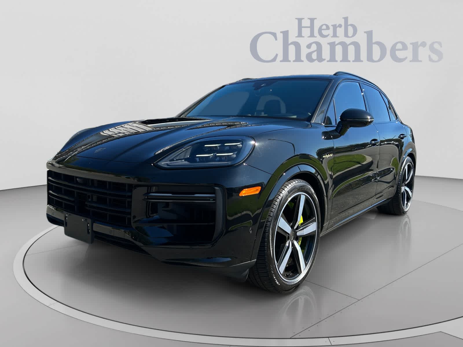 2025 Porsche Cayenne Turbo E-Hybrid