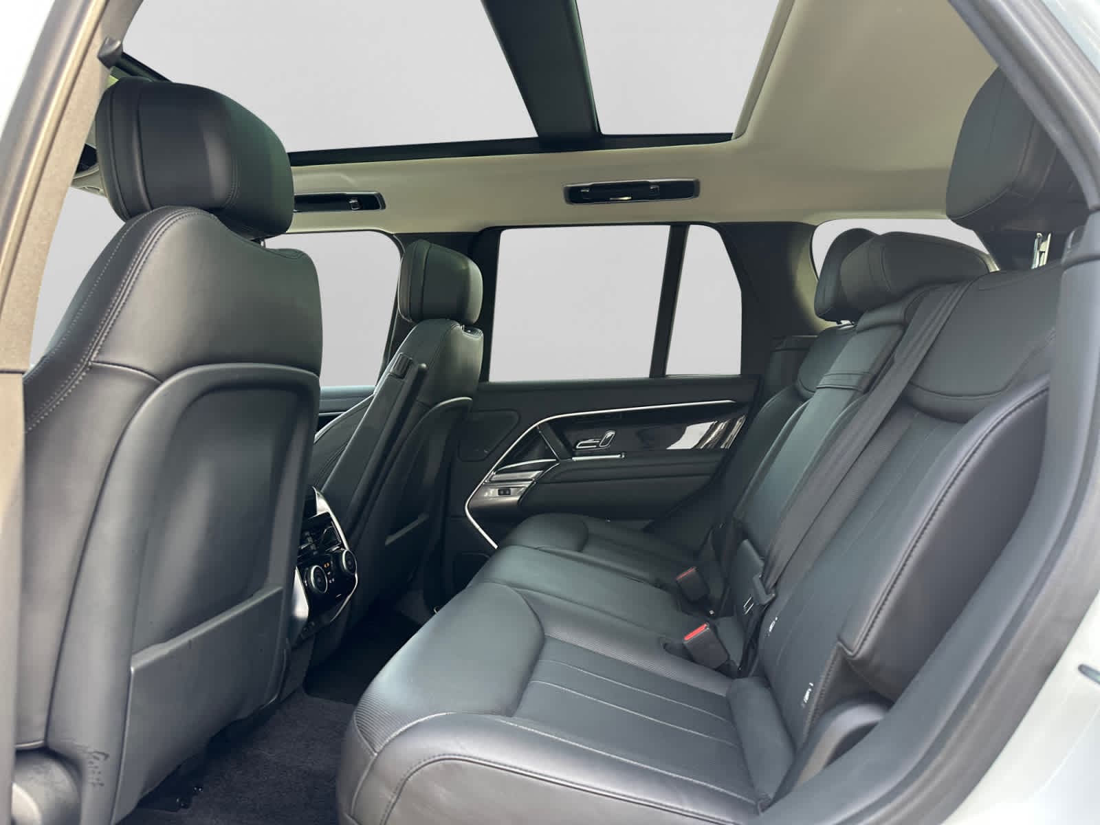 used 2022 Land Rover Range Rover car, priced at $81,000