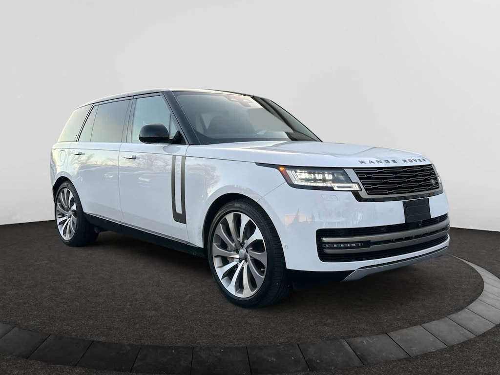 Used 2025 Land Rover Range Rover SE SUV
