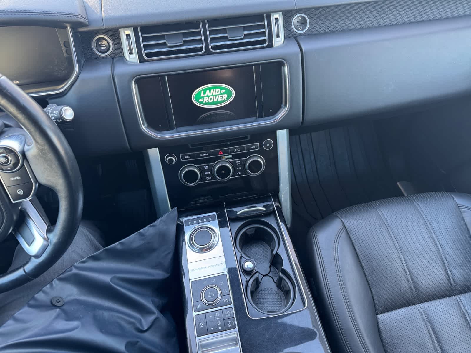 used 2015 Land Rover Range Rover car, priced at $19,000