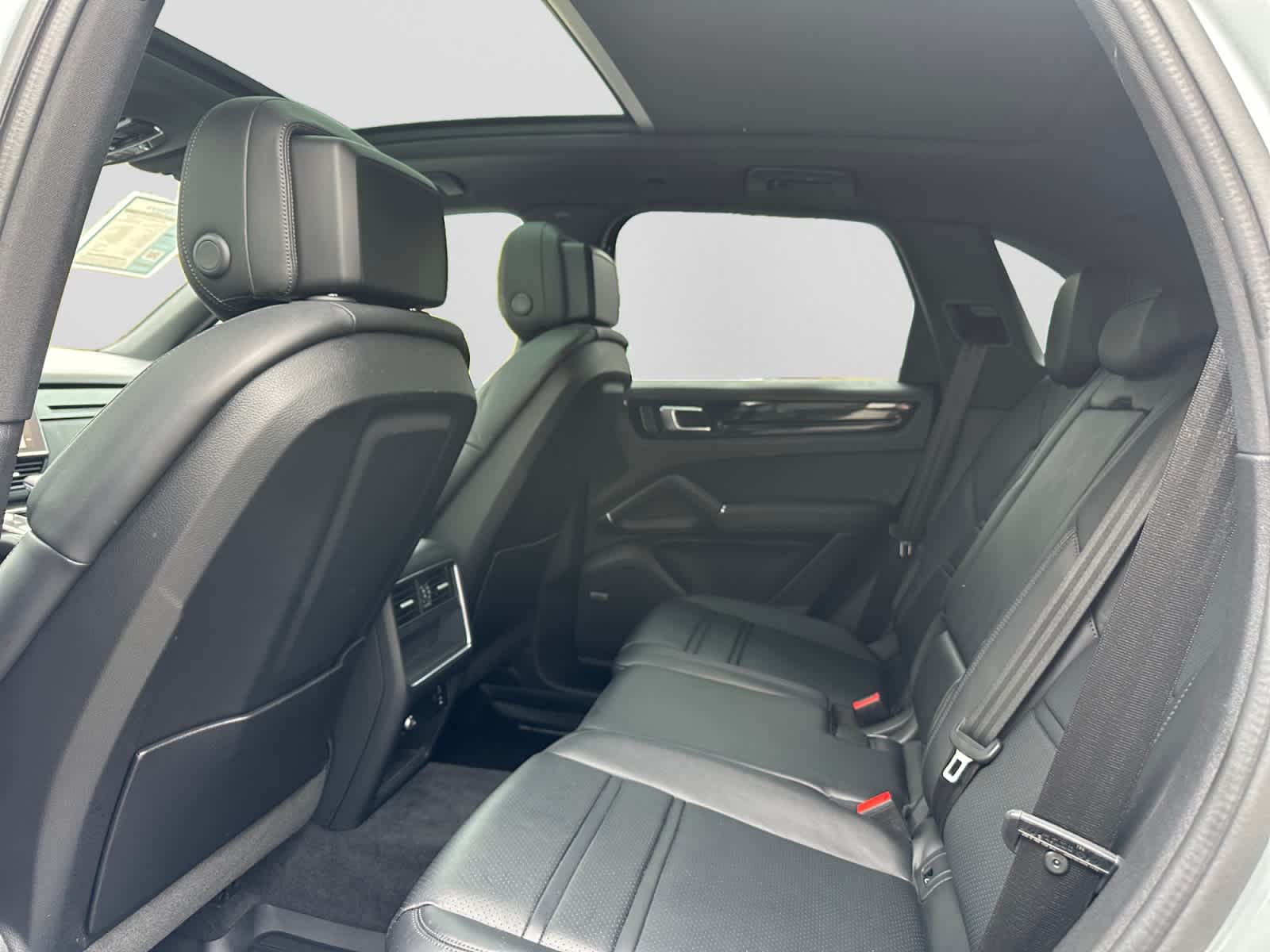 used 2022 Porsche Cayenne car, priced at $53,000