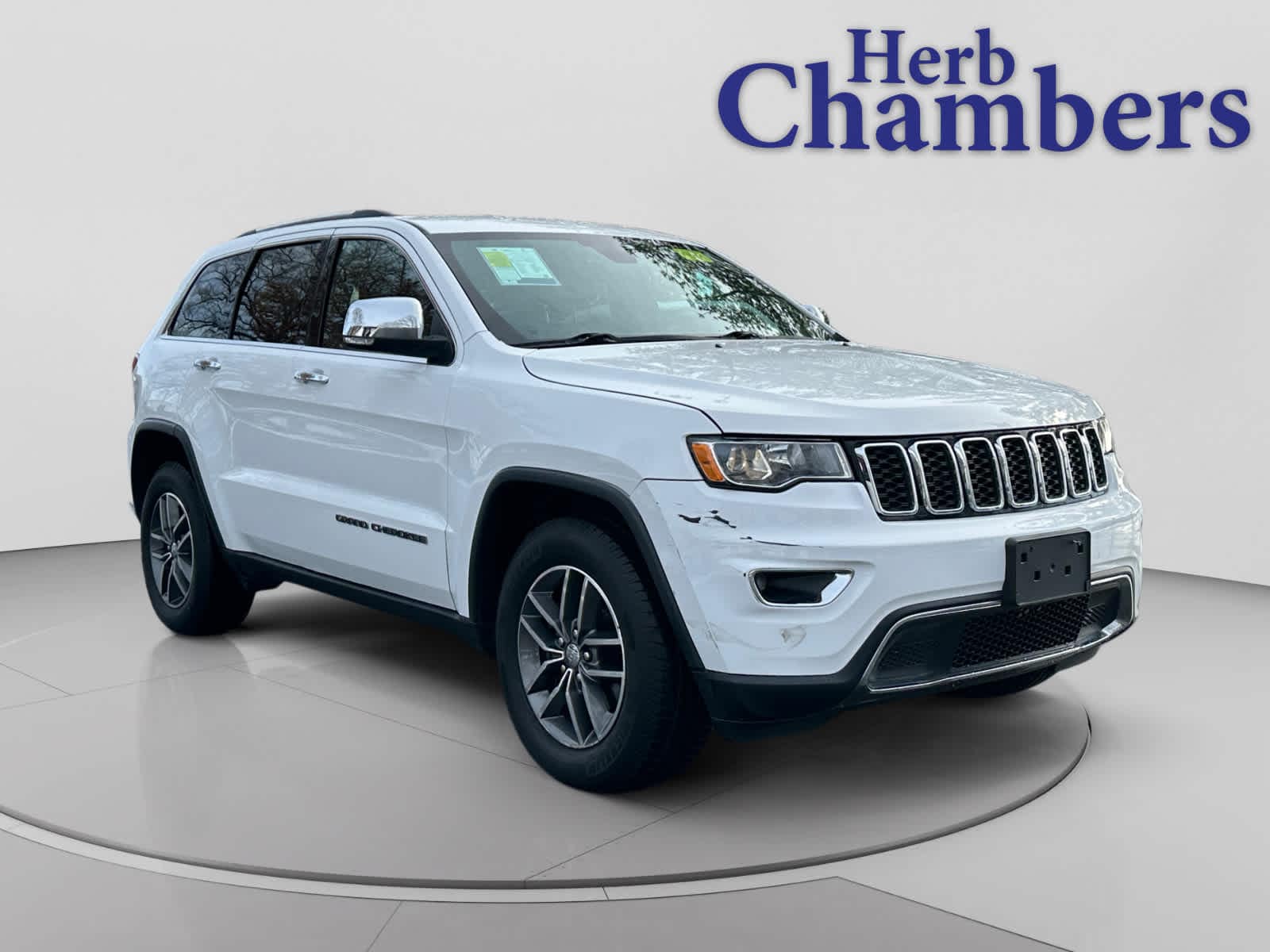 used 2018 Jeep Grand Cherokee car, priced at $15,000