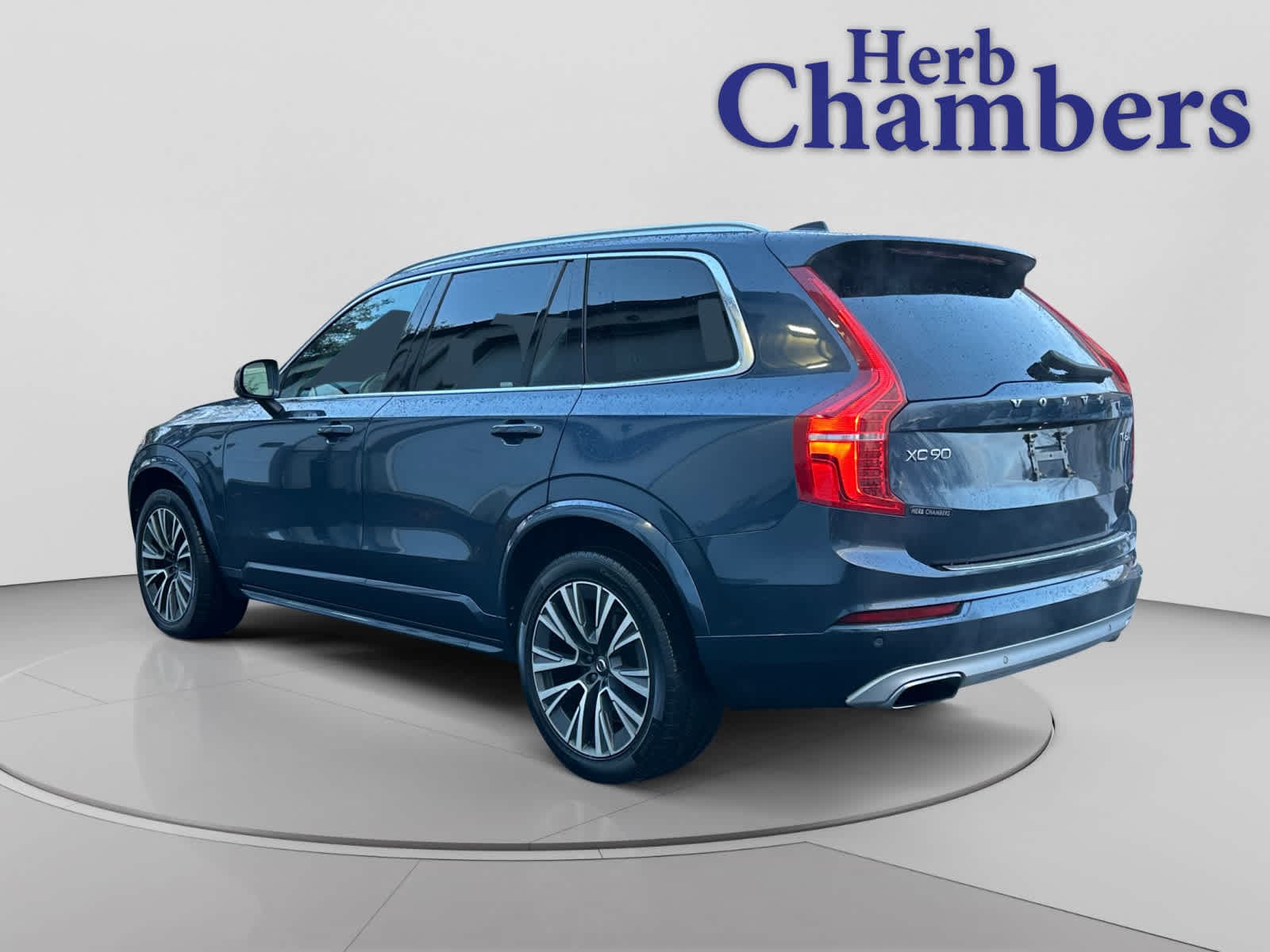 used 2020 Volvo XC90 car, priced at $22,000