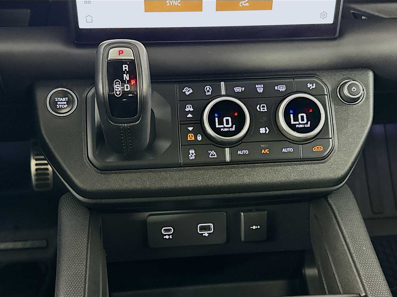 2023 Land Rover Defender V8 - Photo 27