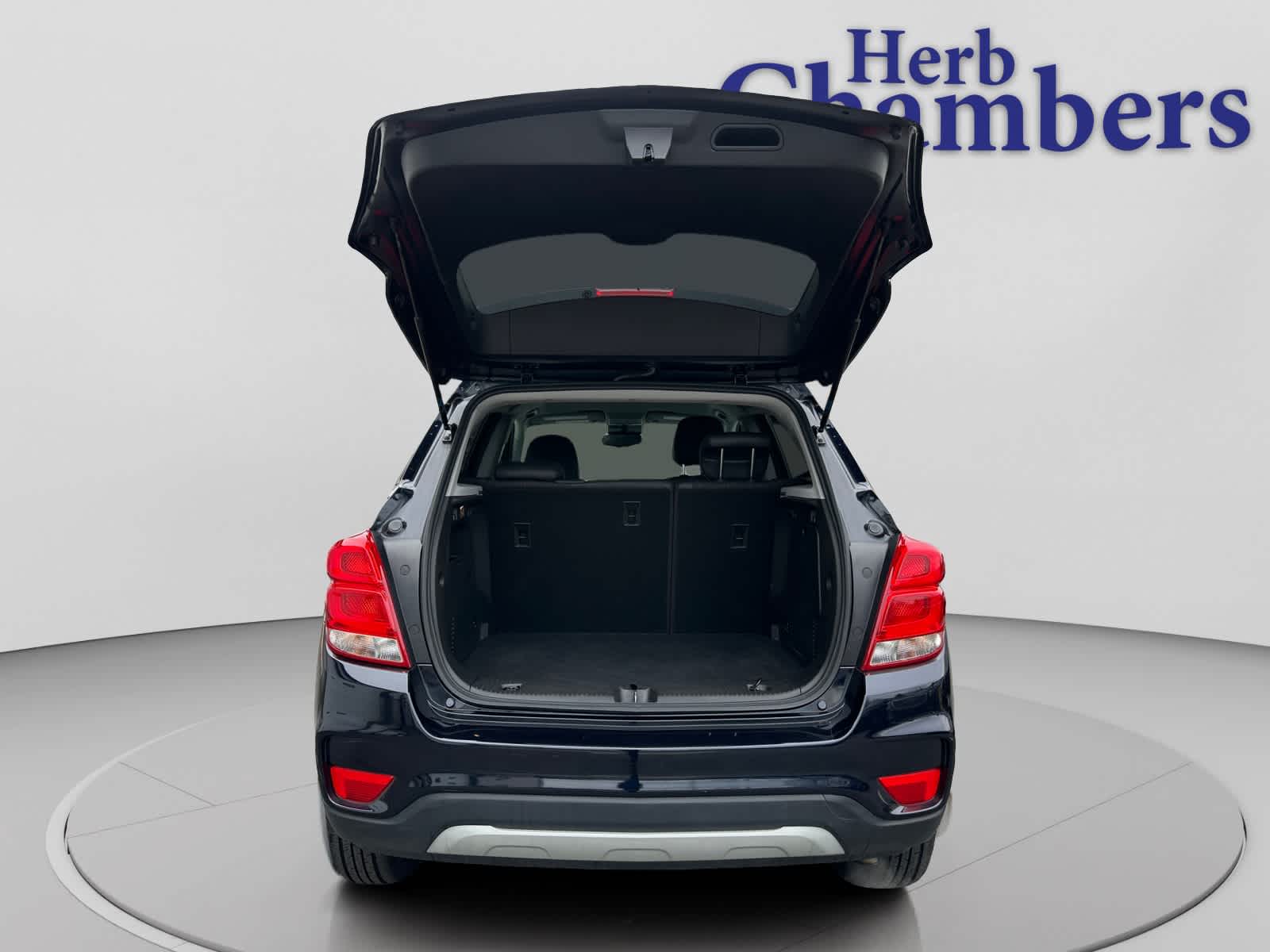 used 2022 Chevrolet Trax car, priced at $17,500