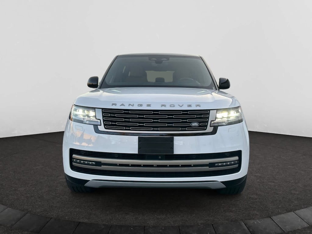 Used 2025 Land Rover Range Rover SE SUV