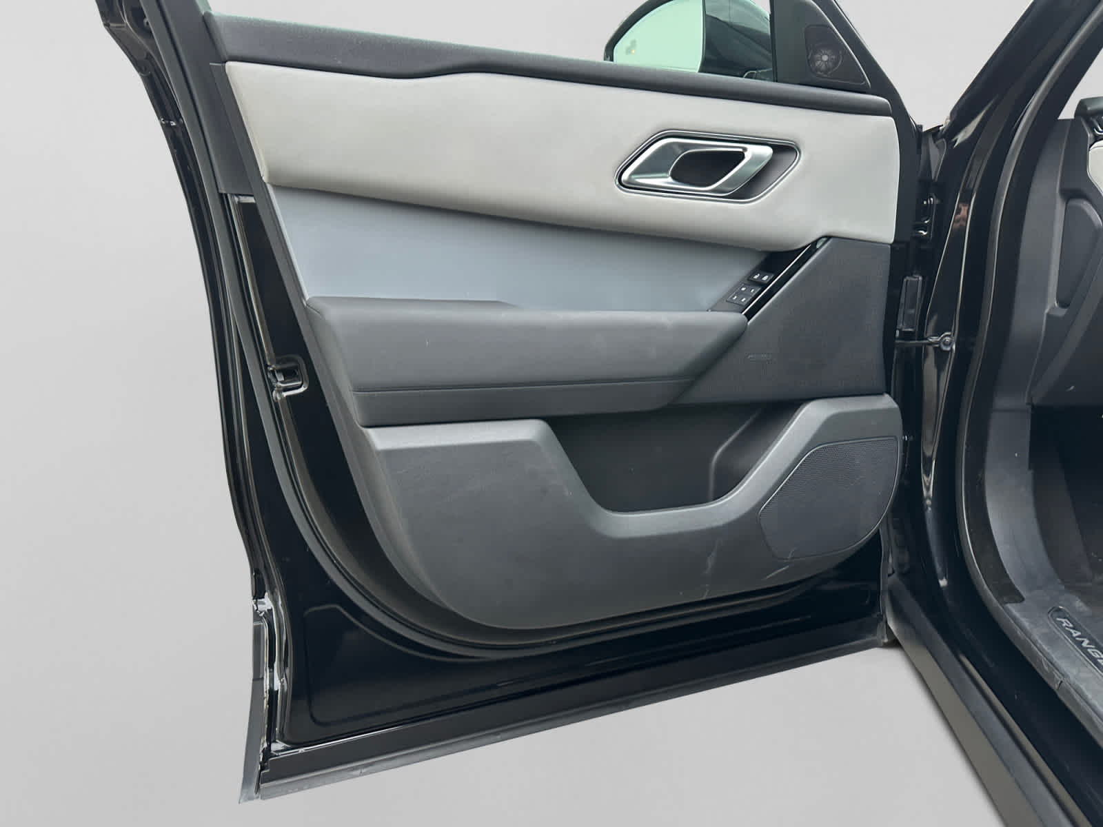 used 2025 Land Rover Range Rover Velar car, priced at $48,500