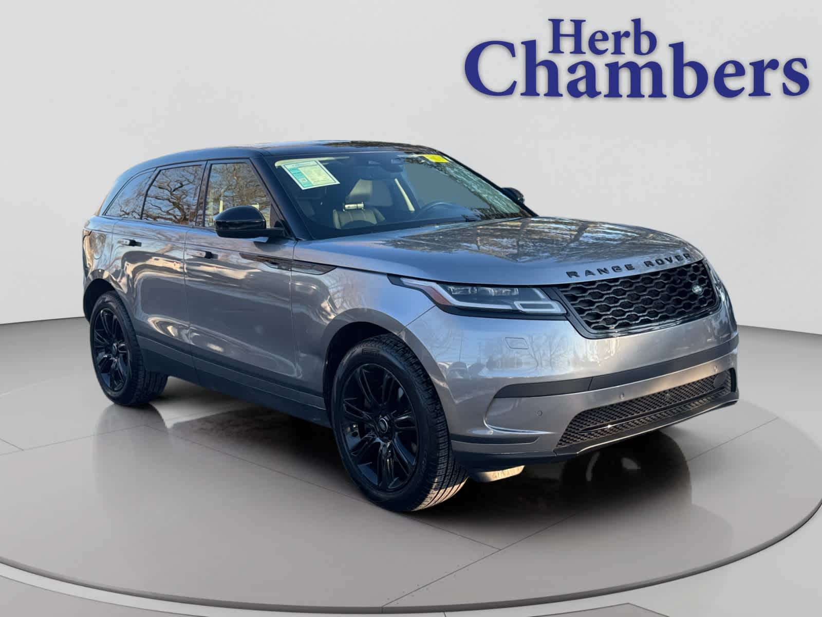 used 2023 Land Rover Range Rover Velar car, priced at $38,000