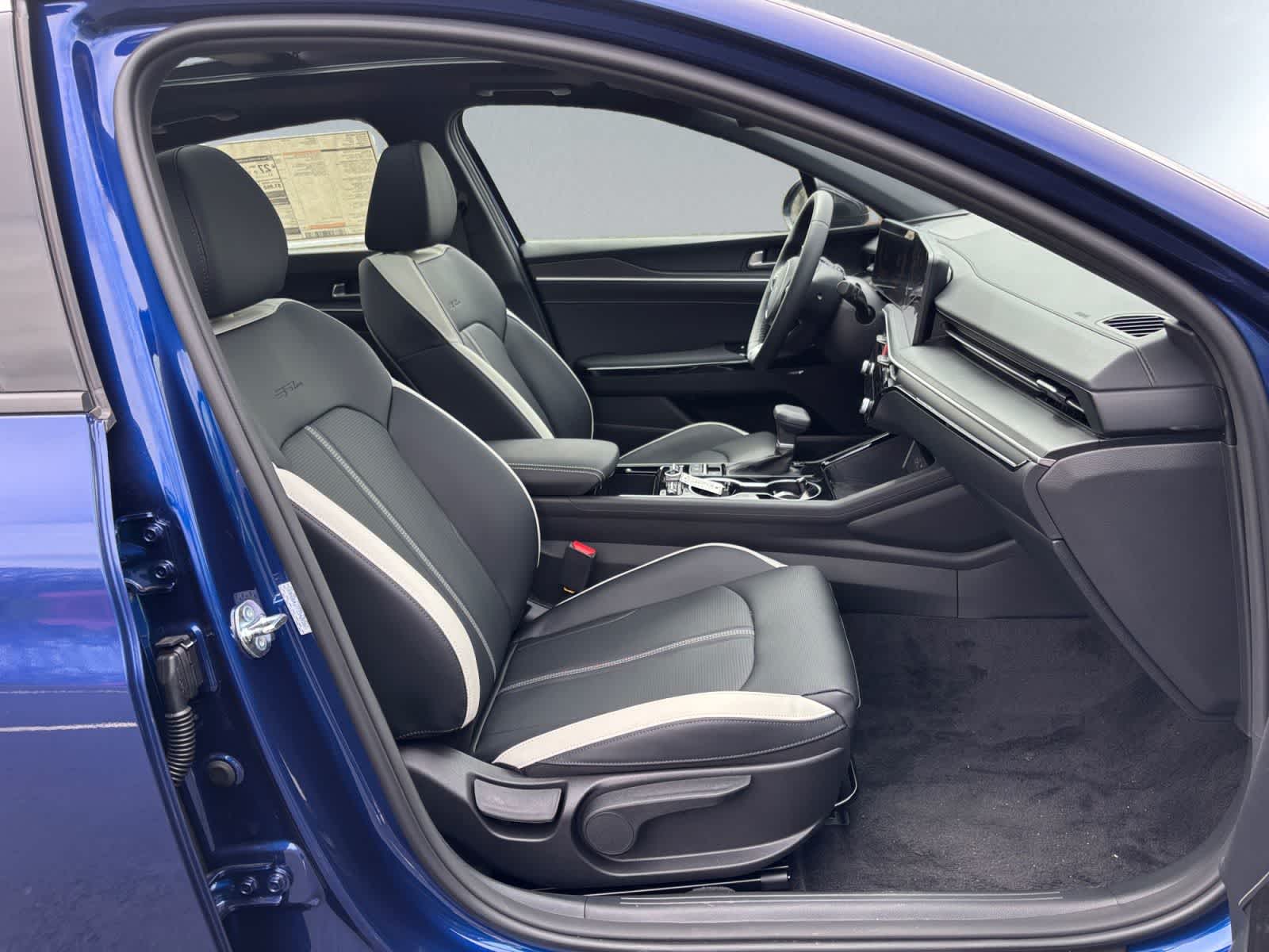 new 2026 Kia K5 car, priced at $30,627
