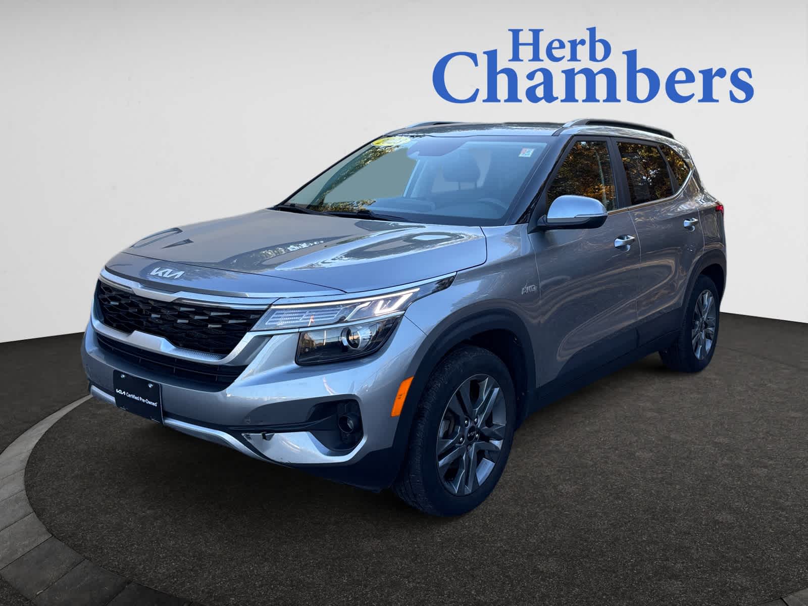 2023 Kia Seltos S photo 4