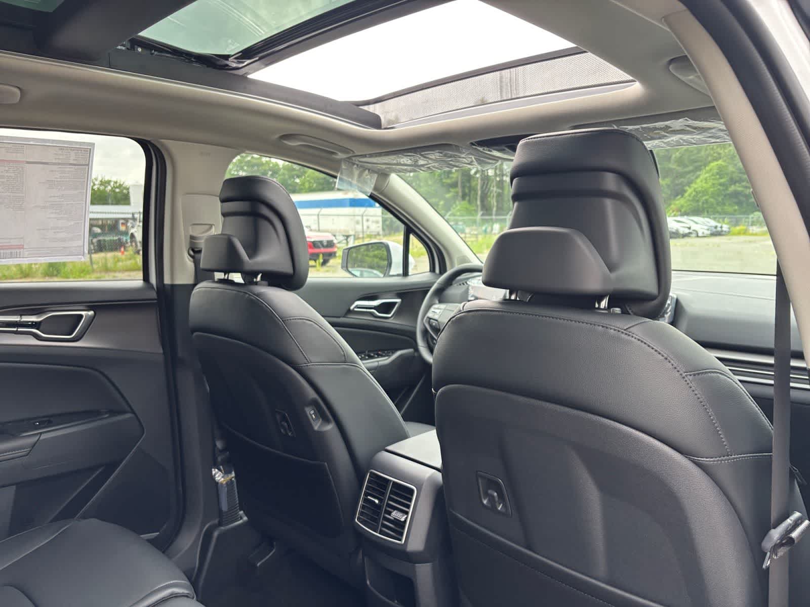 new 2026 Kia Sportage car, priced at $35,735