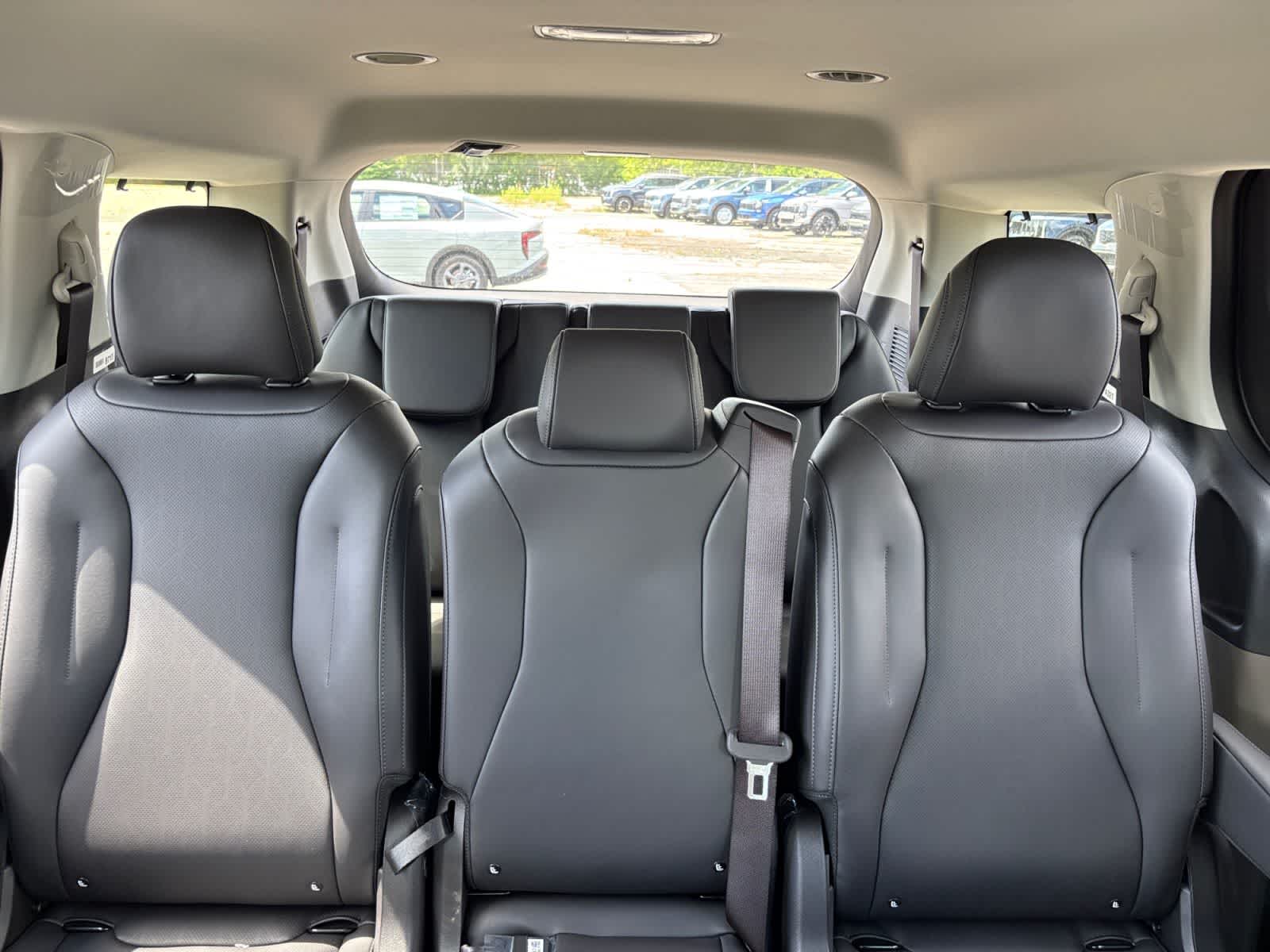 new 2026 Kia Carnival car