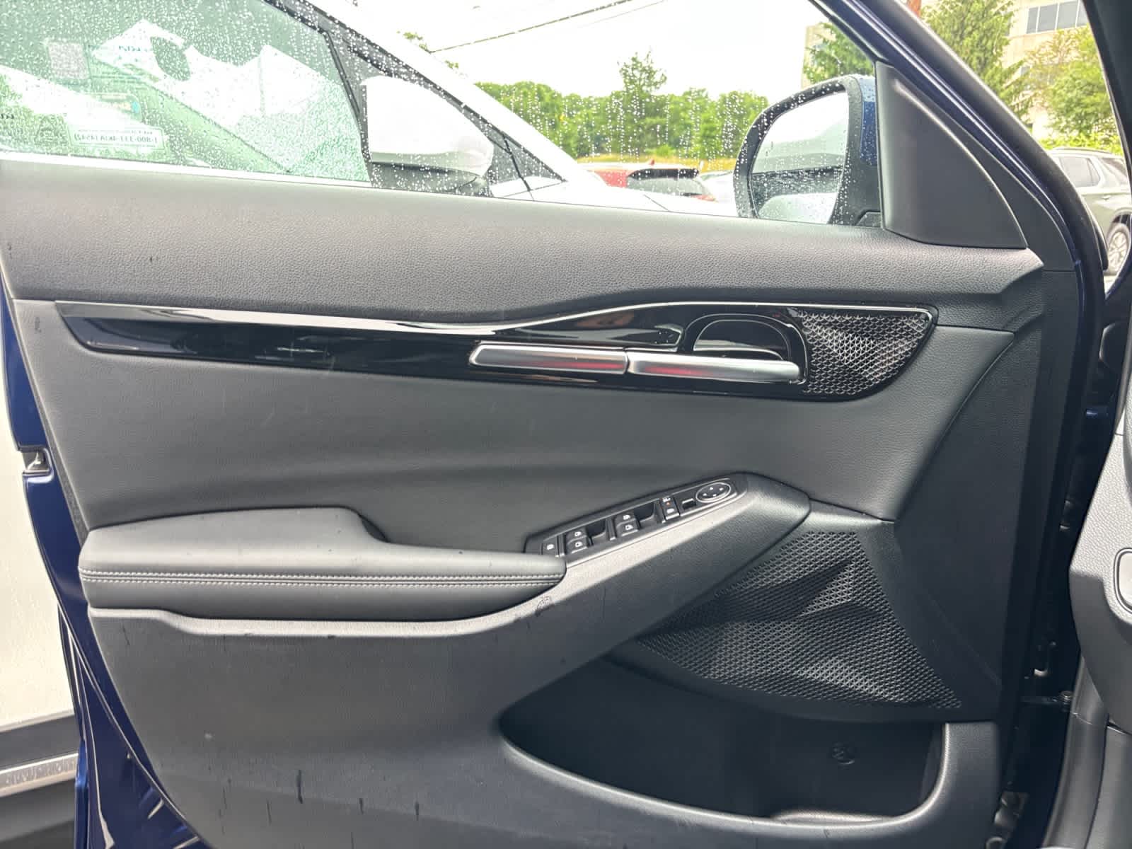 used 2024 Kia Seltos car, priced at $25,999
