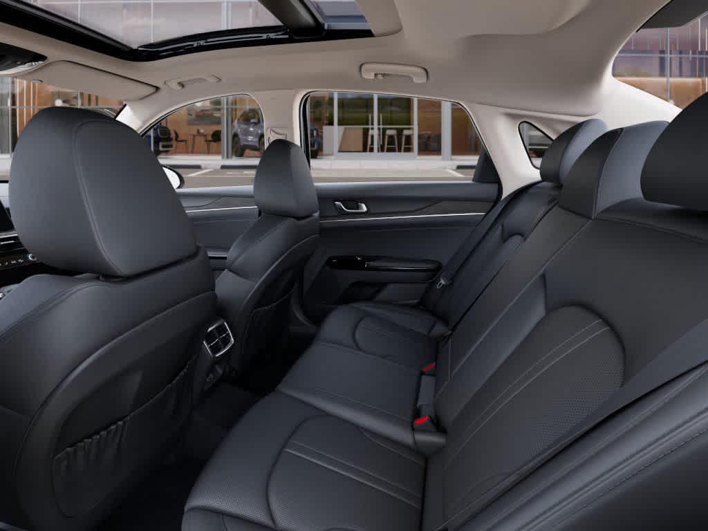 2025 Kia K5 EX - Photo 18