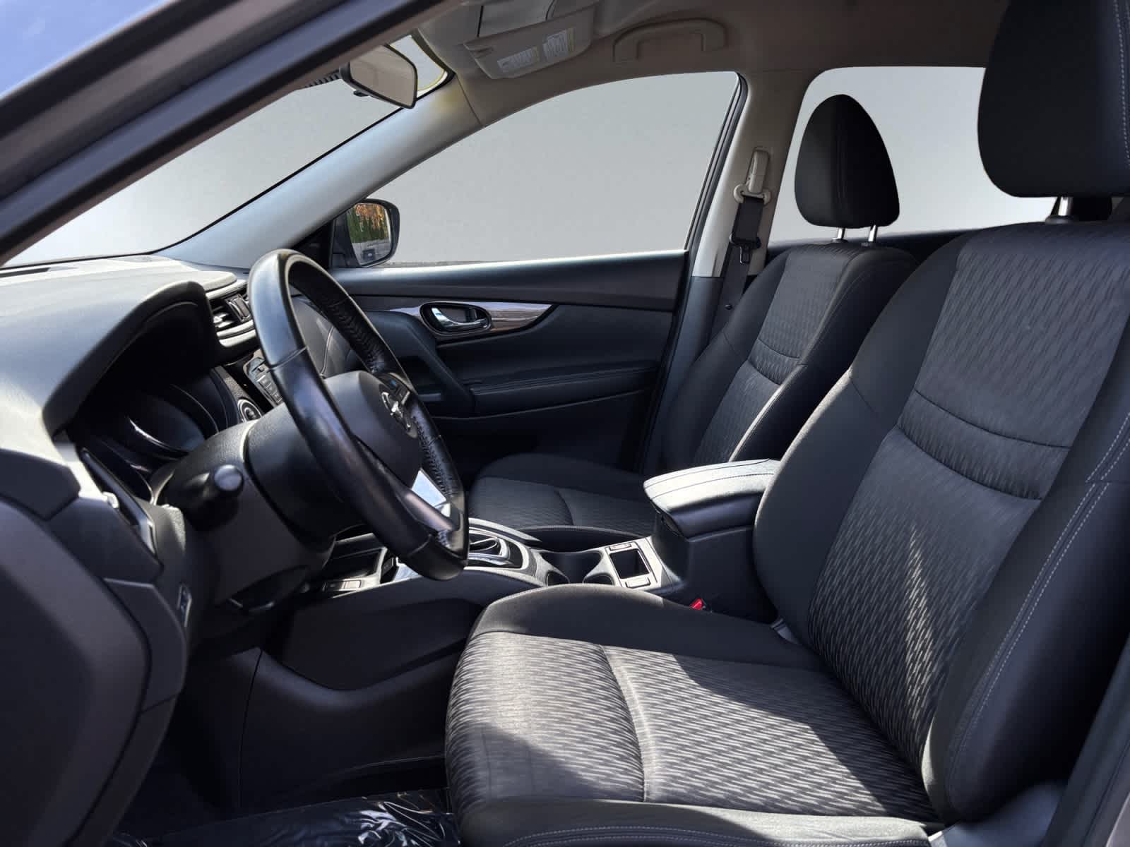 used 2019 Nissan Rogue car, priced at $14,999