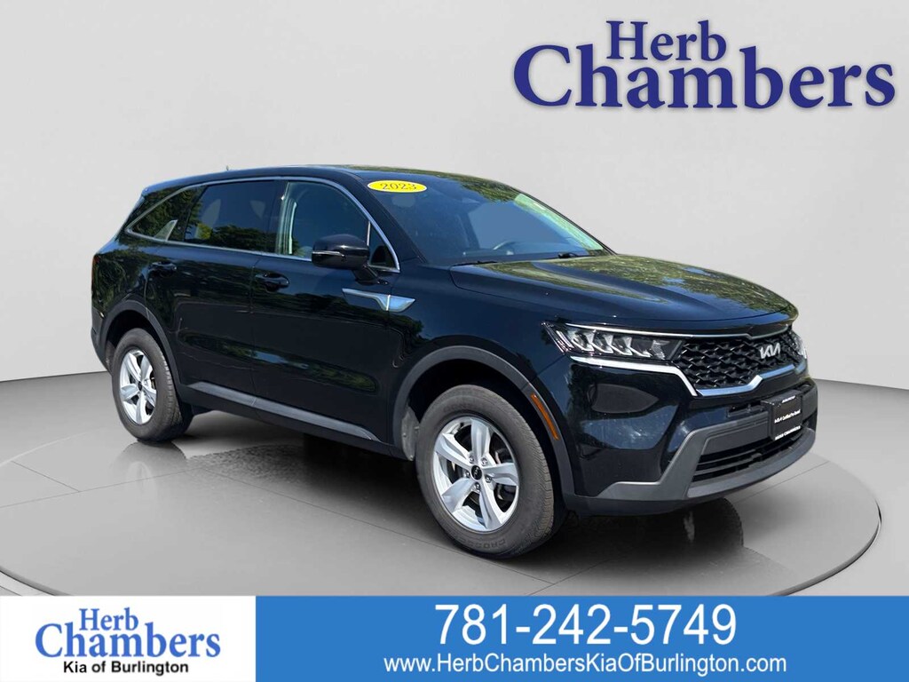 Used 2023 Kia Sorento LX SUV
