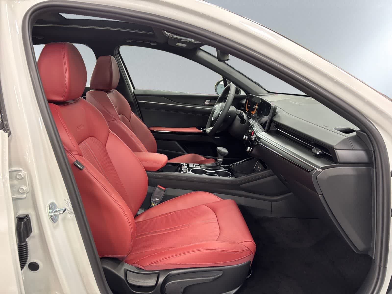new 2026 Kia K5 car, priced at $31,368