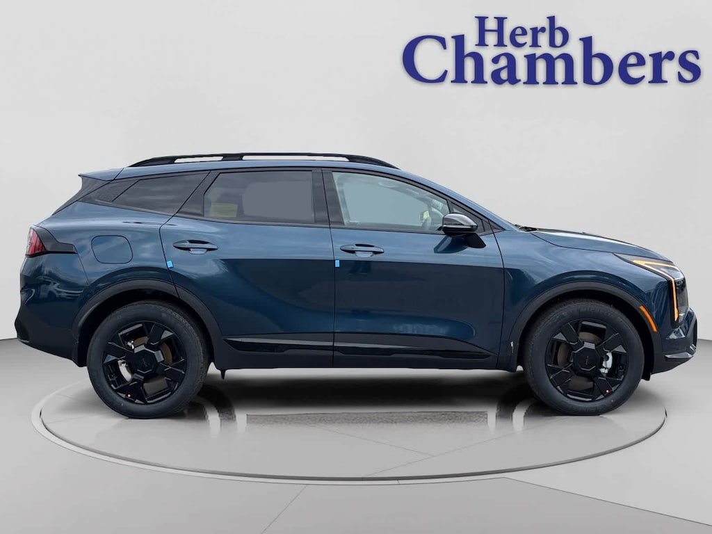 New 2026 Kia Sportage Plug-In Hybrid X-Line SUV