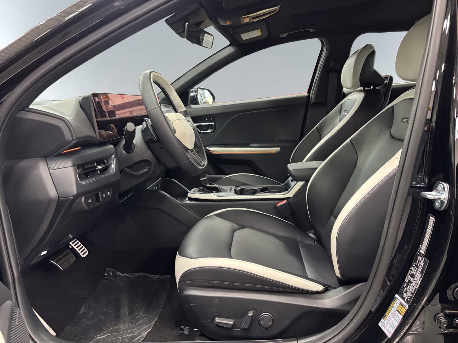 new 2026 Kia K4 Hatchback car, priced at $32,760