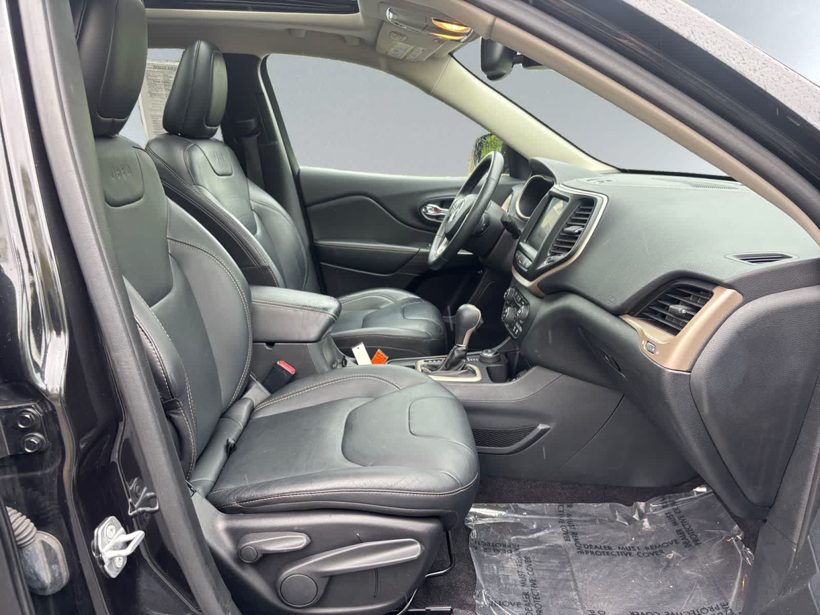 used 2016 Jeep Cherokee car, priced at $11,681