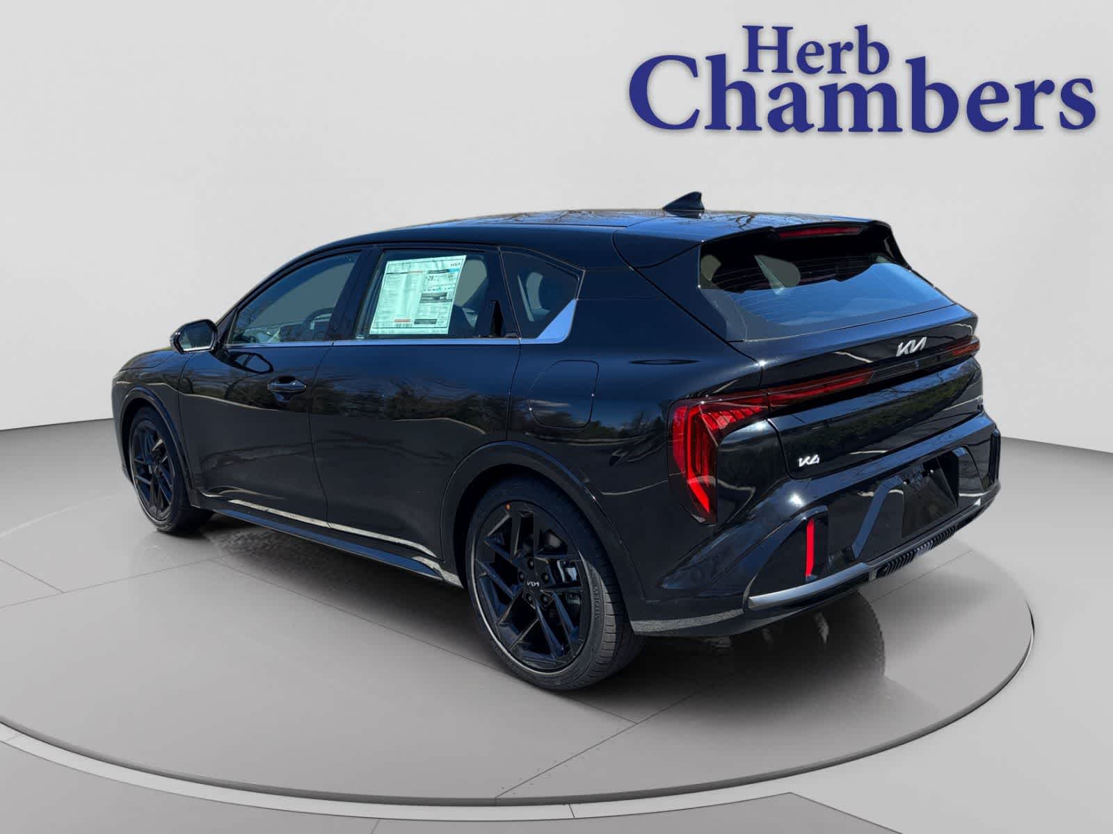 new 2026 Kia K4 Hatchback car, priced at $30,620