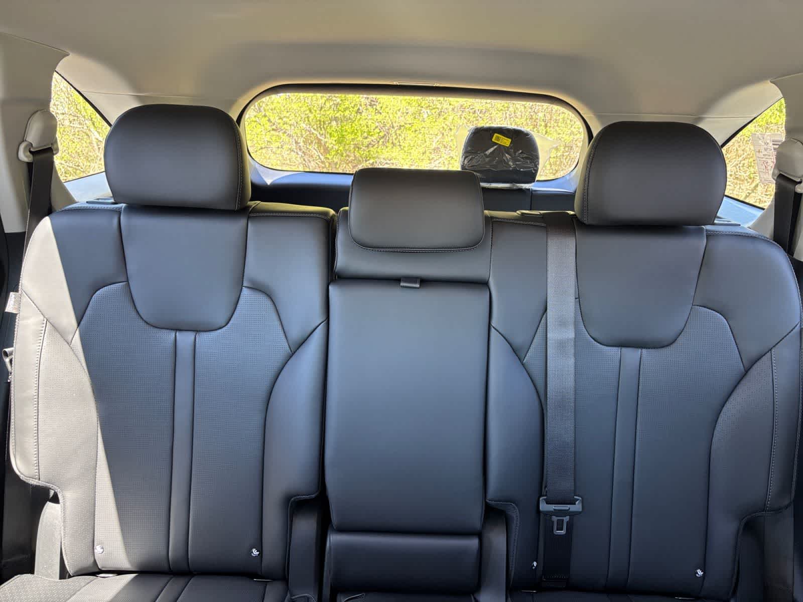 new 2026 Kia Sorento car, priced at $39,205