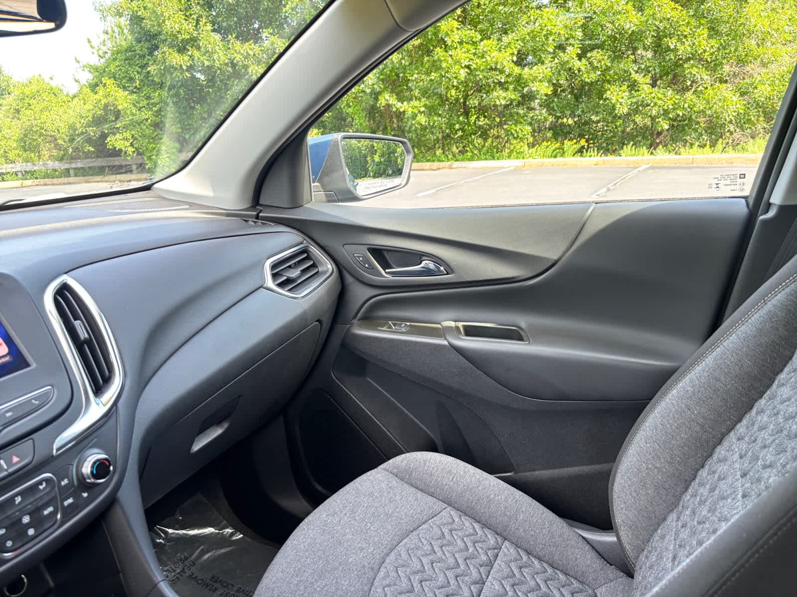 used 2024 Chevrolet Equinox car, priced at $24,999
