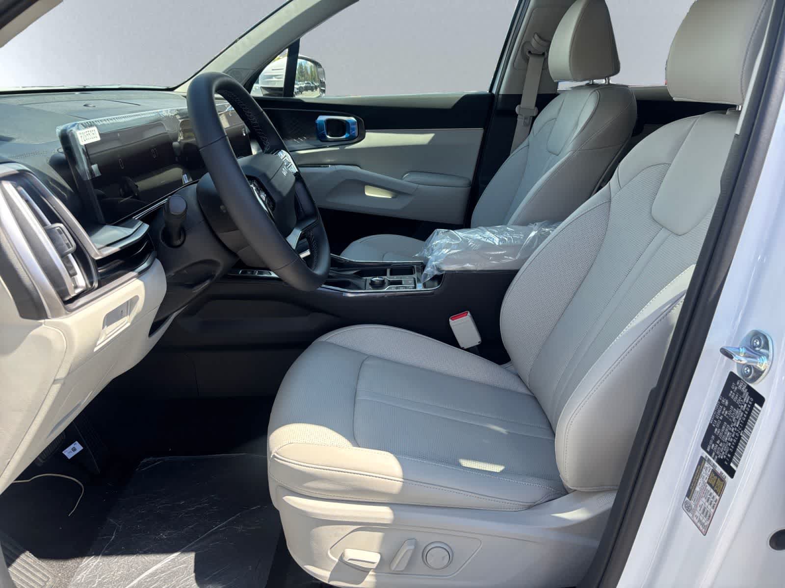 new 2026 Kia Sorento car, priced at $39,970