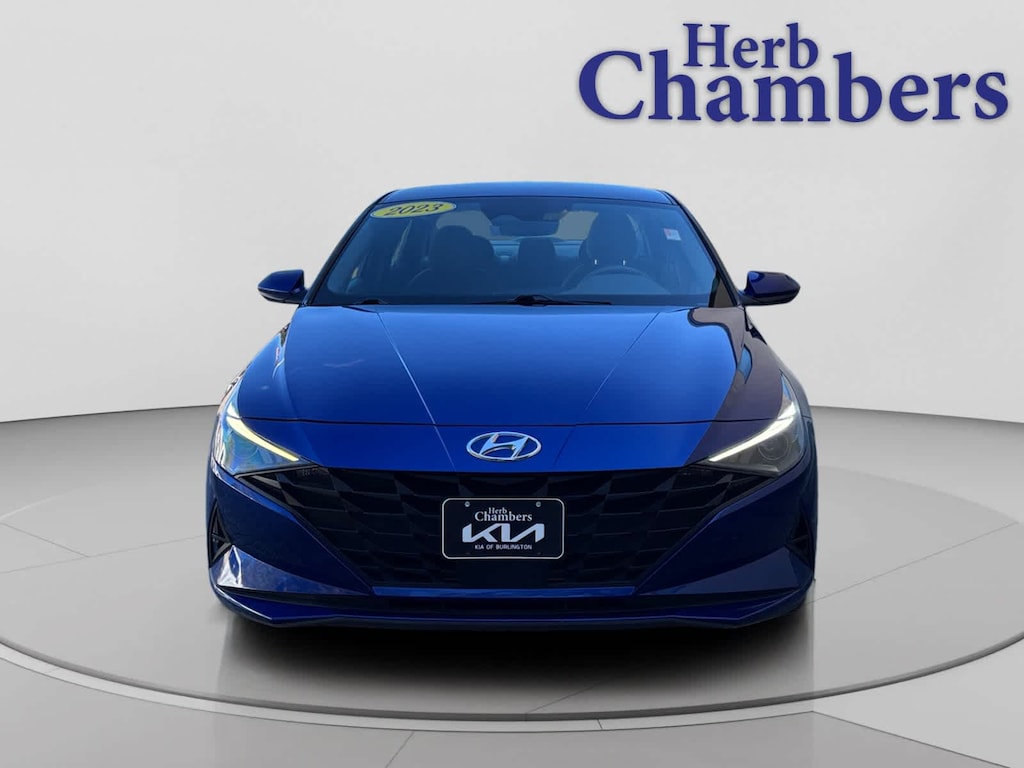 Used 2023 Hyundai Elantra SEL Sedan