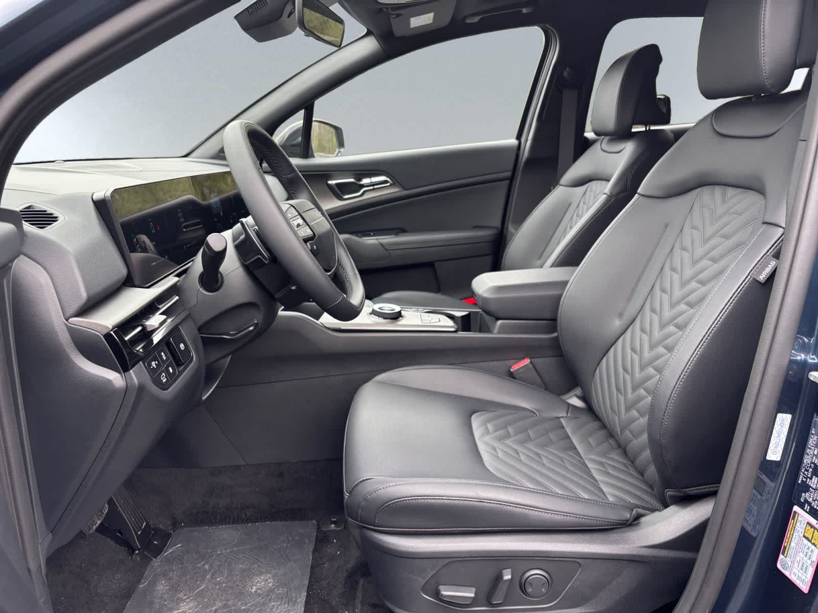 new 2026 Kia Sportage Plug-In Hybrid car, priced at $39,626