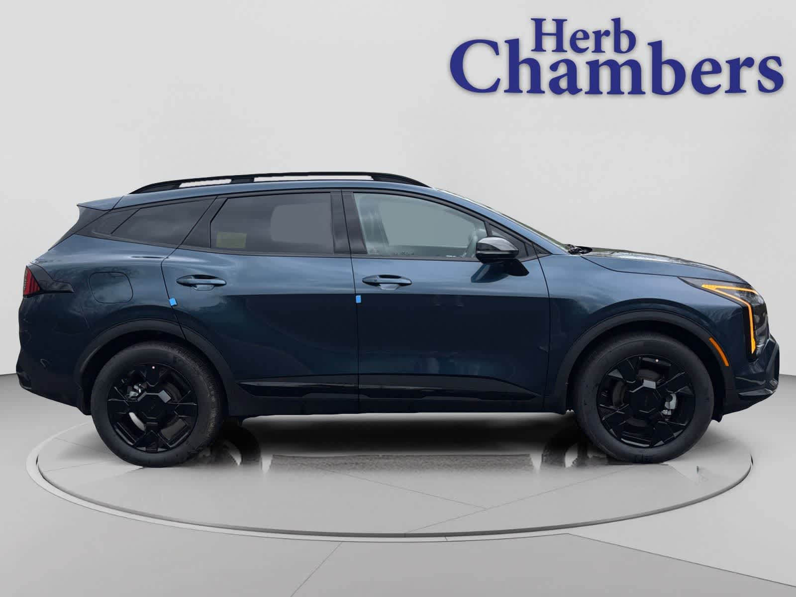 new 2026 Kia Sportage Plug-In Hybrid car, priced at $39,626