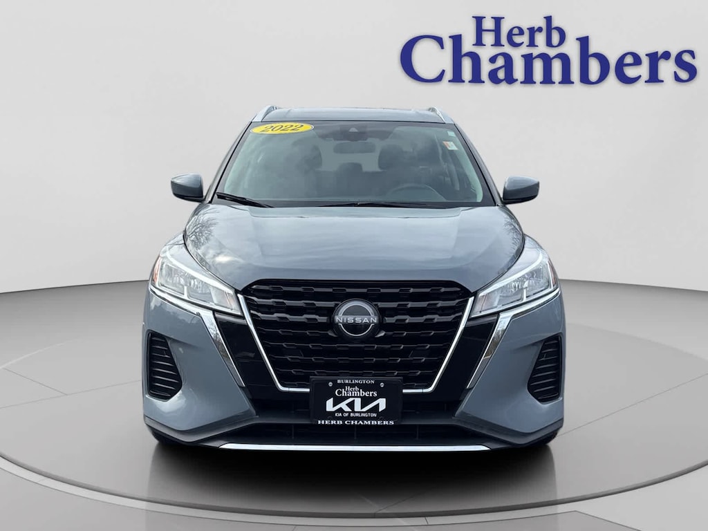 Used 2022 Nissan Kicks SV SUV